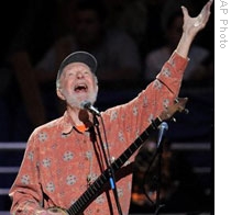 Pete Seeger at his 90th birthday celebration