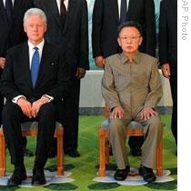 Bill Clinton with Kim Jong Il in Pyongyang